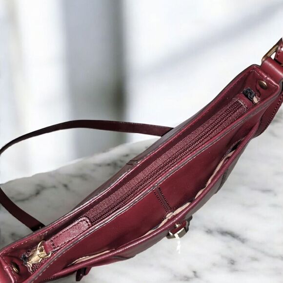 Etienne Aigner Vintage Burgundy Leather Crossbody Bag,Jewelry And Sunglass Case - Picture 6 of 12